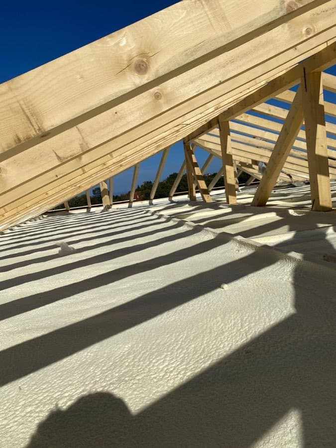 Lucrare WE SPRAY 38 – spumă poliuretanică și poliuree